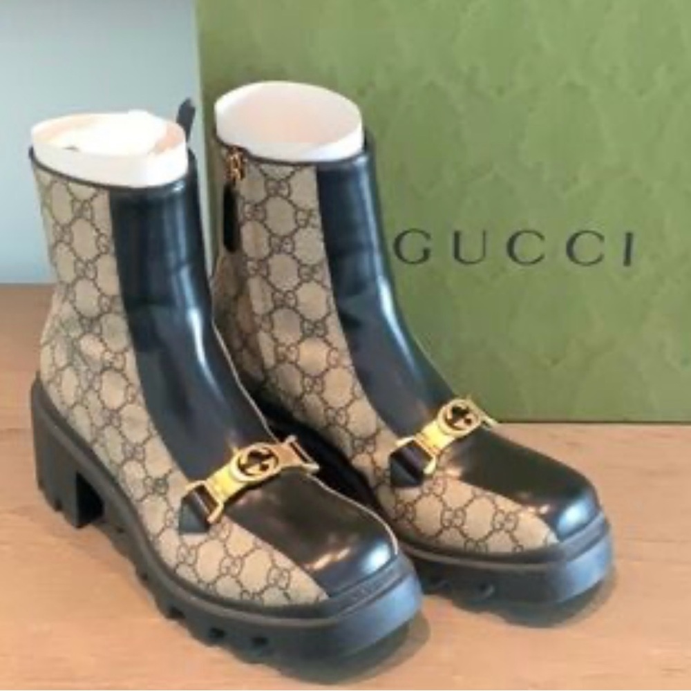 AUTH. Gucci Supreme Monogram Calfskin Interlocking G Lug Sole Ankle Boot, 38.5